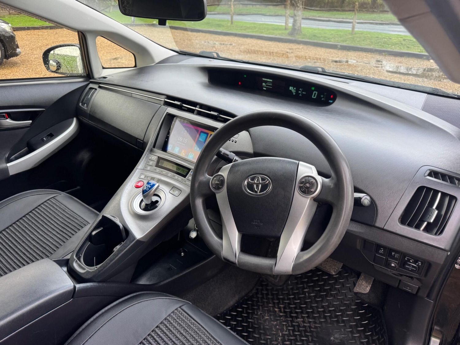 Used Toyota Prius 2019 for sale - 77705102: Photo 31