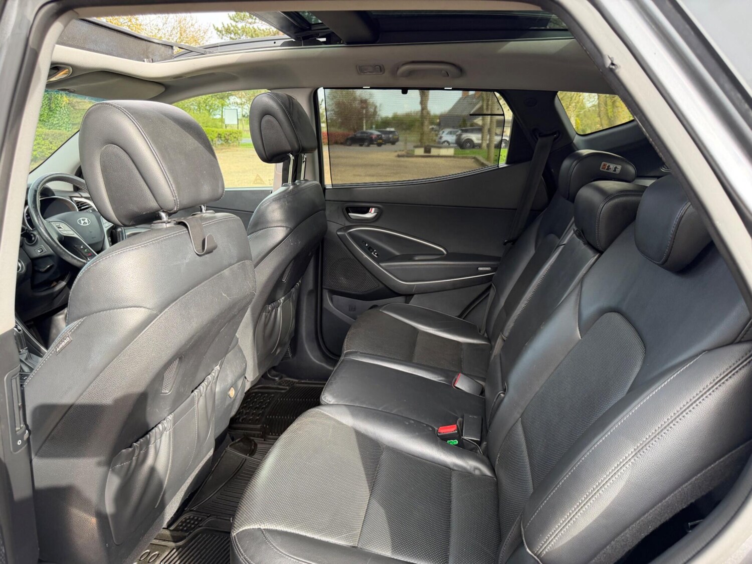 Used Hyundai Santa Fe for sale - 78214734: Photo 28