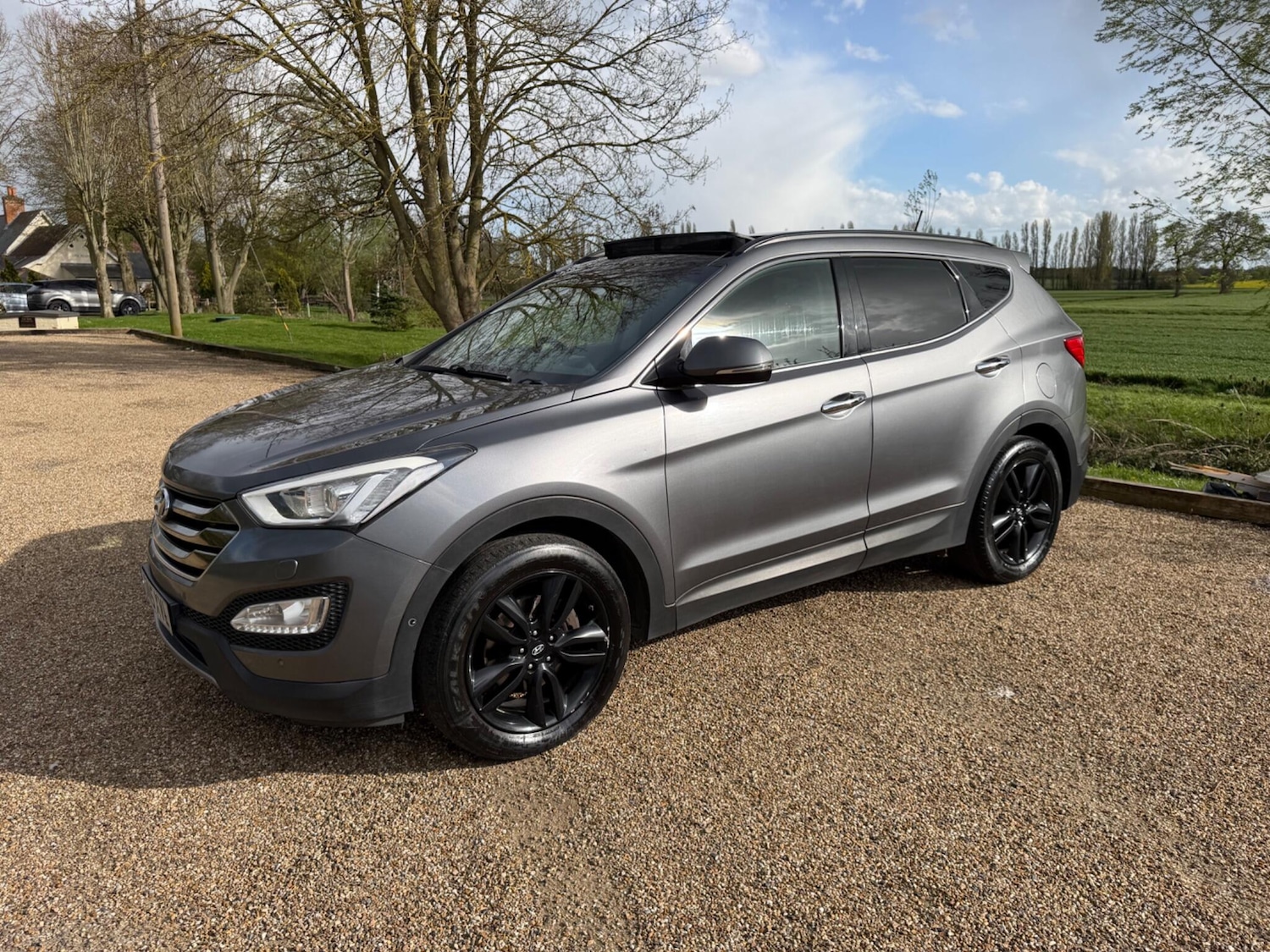 Used Hyundai Santa Fe for sale - 78214734: Photo 3