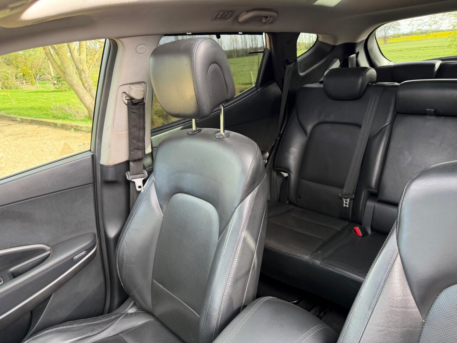 Used Hyundai Santa Fe for sale - 78214734: Photo 32