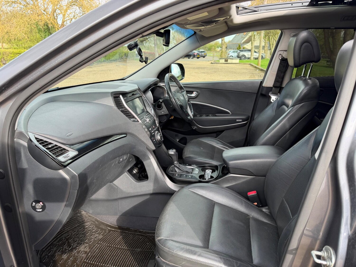 Used Hyundai Santa Fe for sale - 78214734: Photo 33