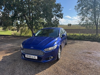 2015 (65) - 2.0 TDCi Titanium Euro 6 (s/s) 5dr