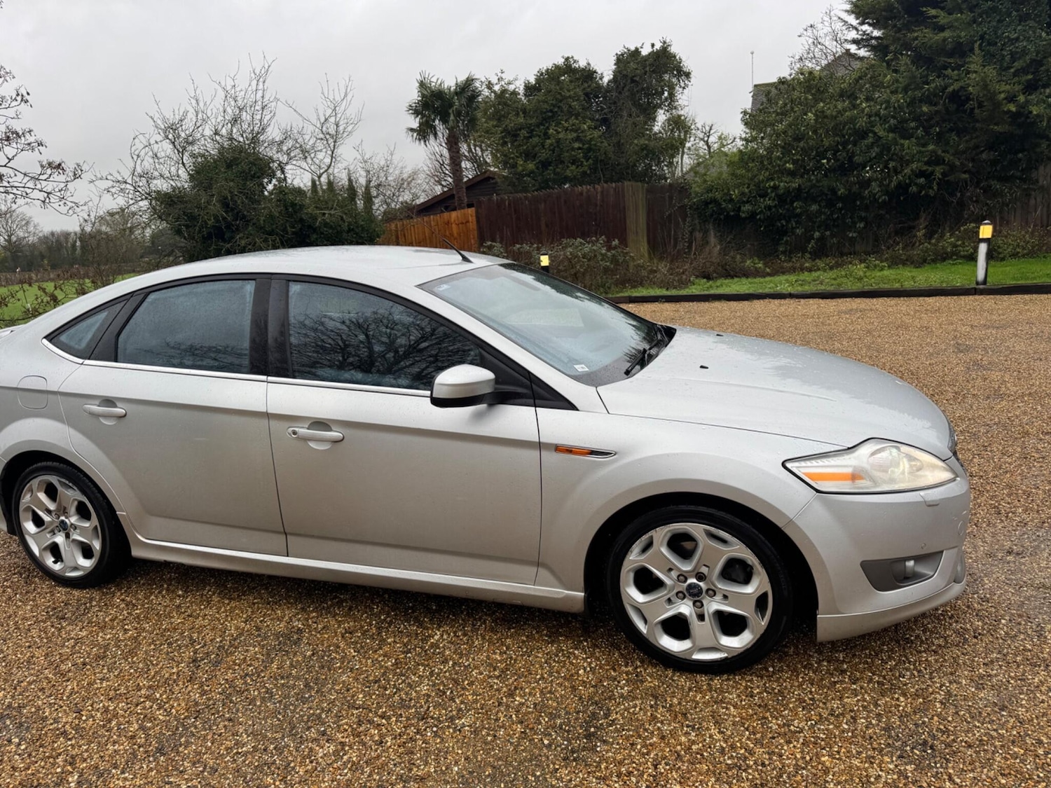 Used Ford Mondeo 2010 for sale - 77306133: Photo 12