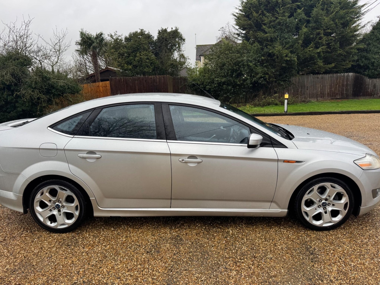 Used Ford Mondeo 2010 for sale - 77306133: Photo 13