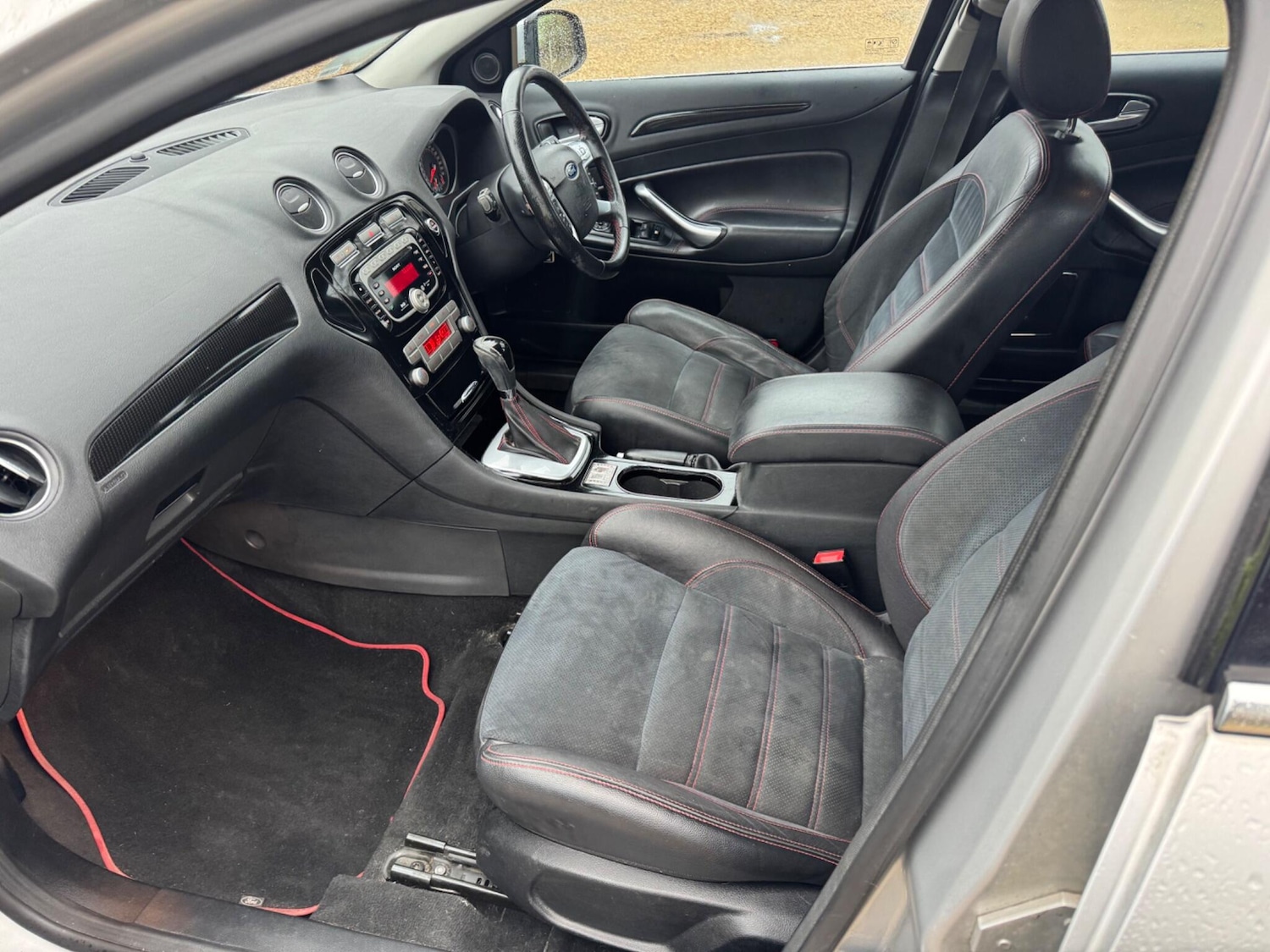 Used Ford Mondeo 2010 for sale - 77306133: Photo 2