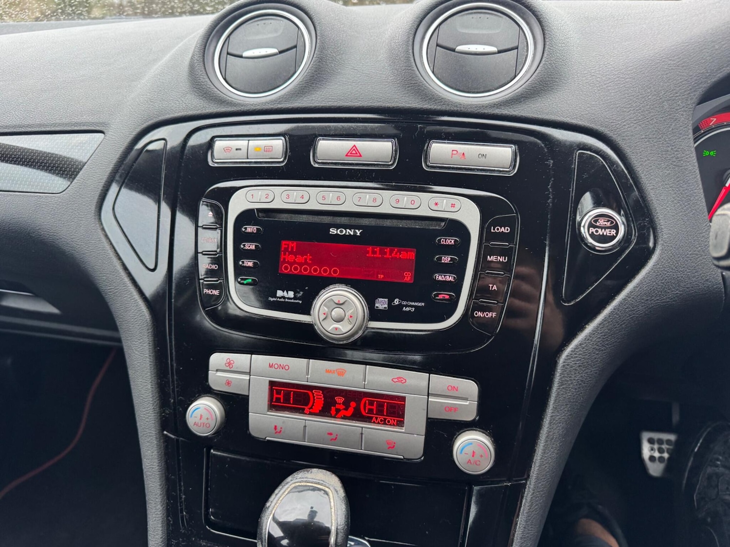 Used Ford Mondeo 2010 for sale - 77306133: Photo 33