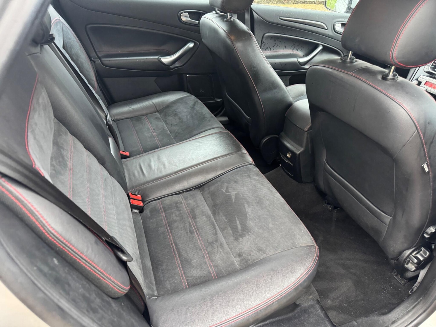 Used Ford Mondeo 2010 for sale - 77306133: Photo 5