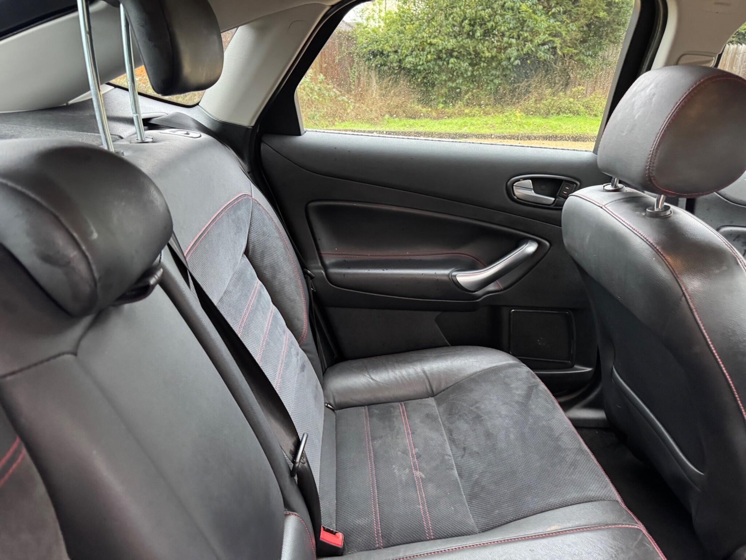 Used Ford Mondeo 2010 for sale - 77306133: Photo 6