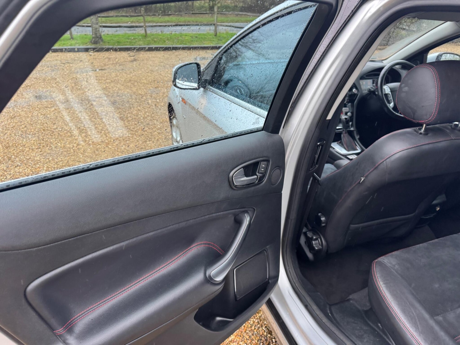 Used Ford Mondeo 2010 for sale - 77306133: Photo 7