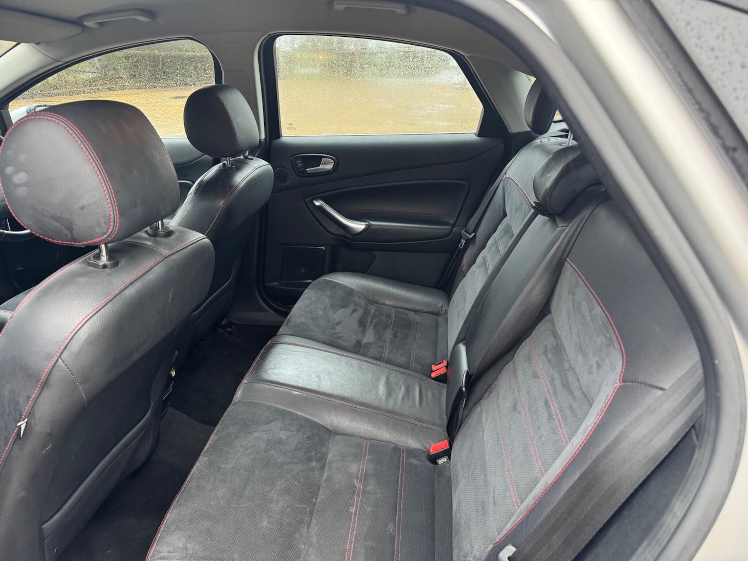 Used Ford Mondeo 2010 for sale - 77306133: Photo 8