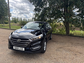 Used Hyundai TUCSON 2018 for sale - 75940298: Photo