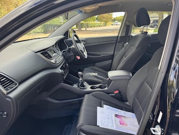 Used Hyundai TUCSON 2018 for sale - 75940298: Photo