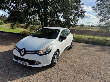 Renault - Clio