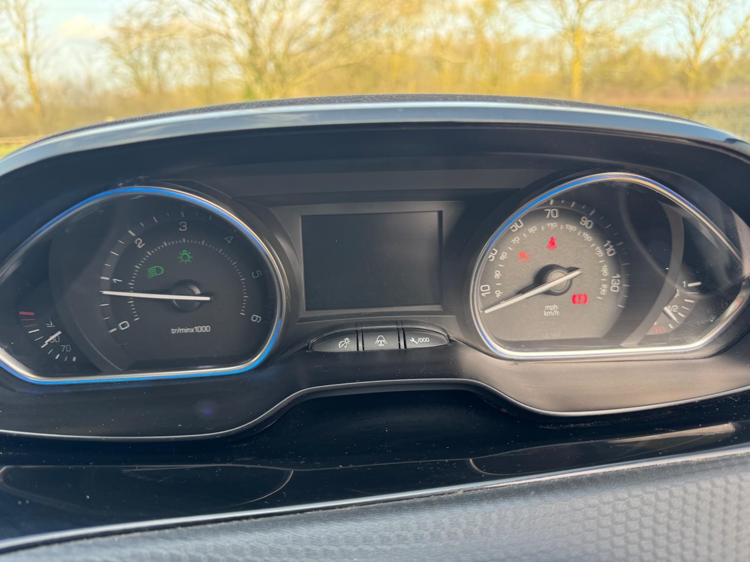 Used Peugeot 2008 2014 for sale - 76989458: Photo 27