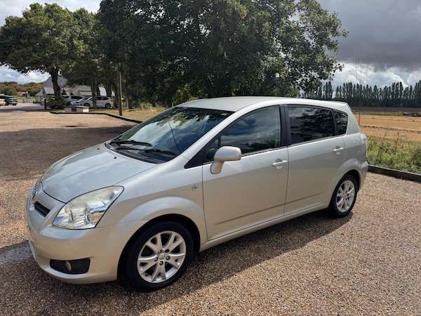 Used Toyota Corolla Verso 2008 for sale - 76024461: Photo 2