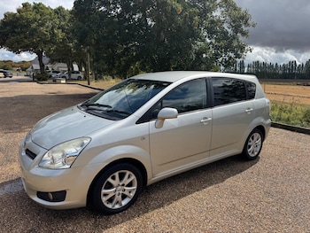 Used Toyota Corolla Verso 2008 for sale - 76024461: Photo 2