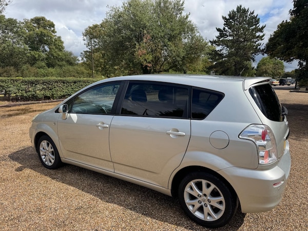 Used Toyota Corolla Verso 2008 for sale - 76024461: Photo 3