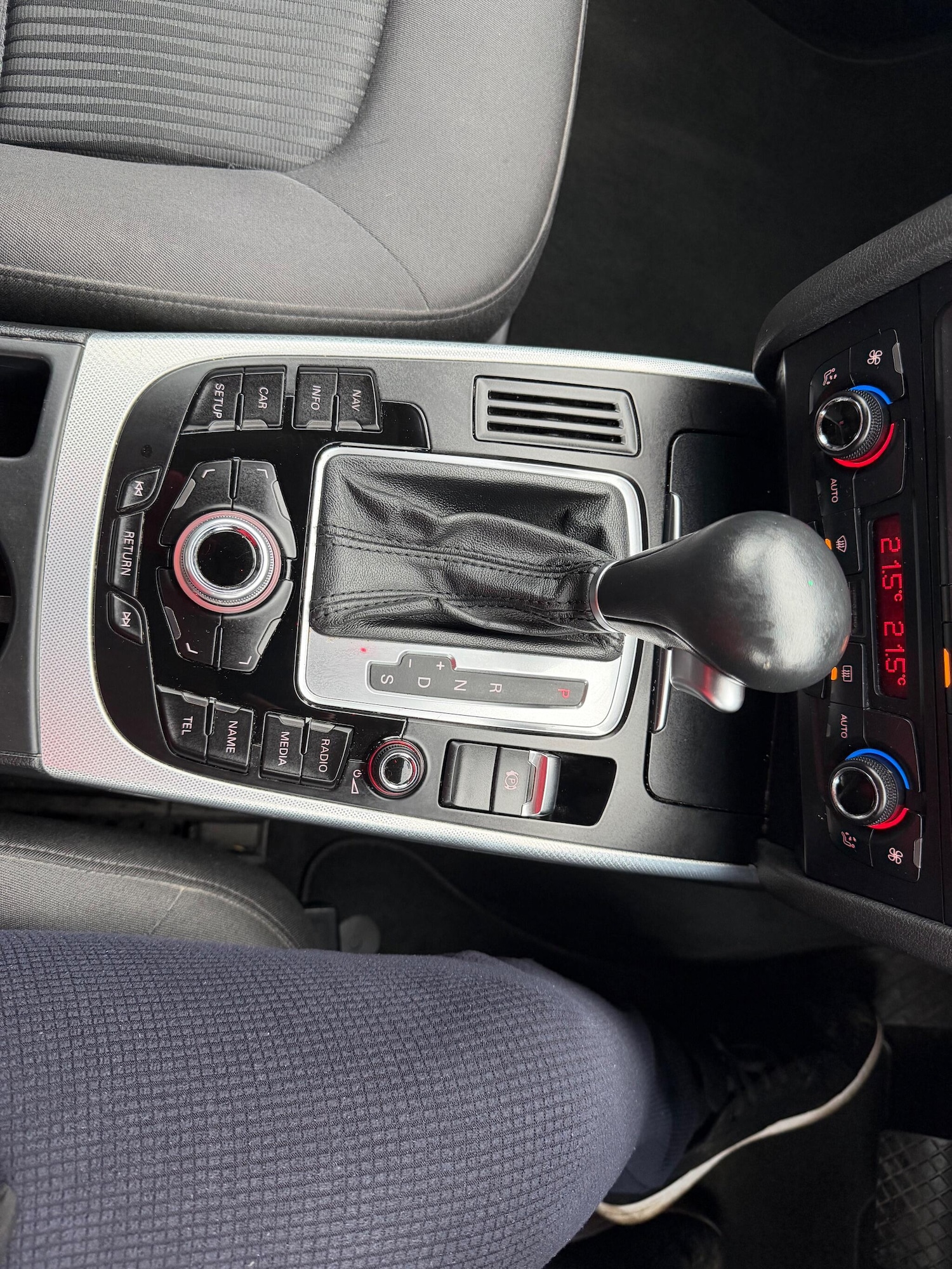 Used Audi A4 for sale - 77424711: Photo 2