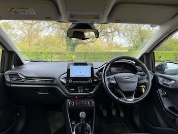 Used Ford Fiesta 2017 for sale - 78276417: Photo