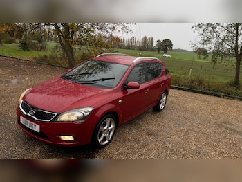 Used Kia Ceed 2011 for sale - 76425556: Photo