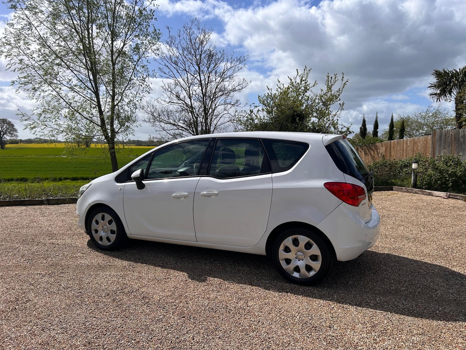 Used Vauxhall Meriva 2014 for sale - 78220312: Photo 11