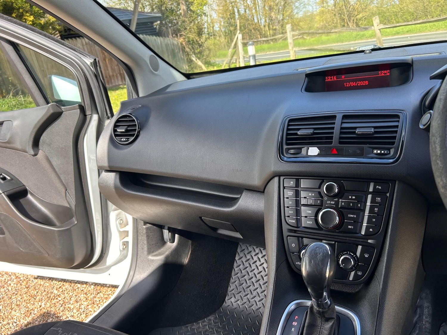 Used Vauxhall Meriva 2014 for sale - 78220312: Photo 35