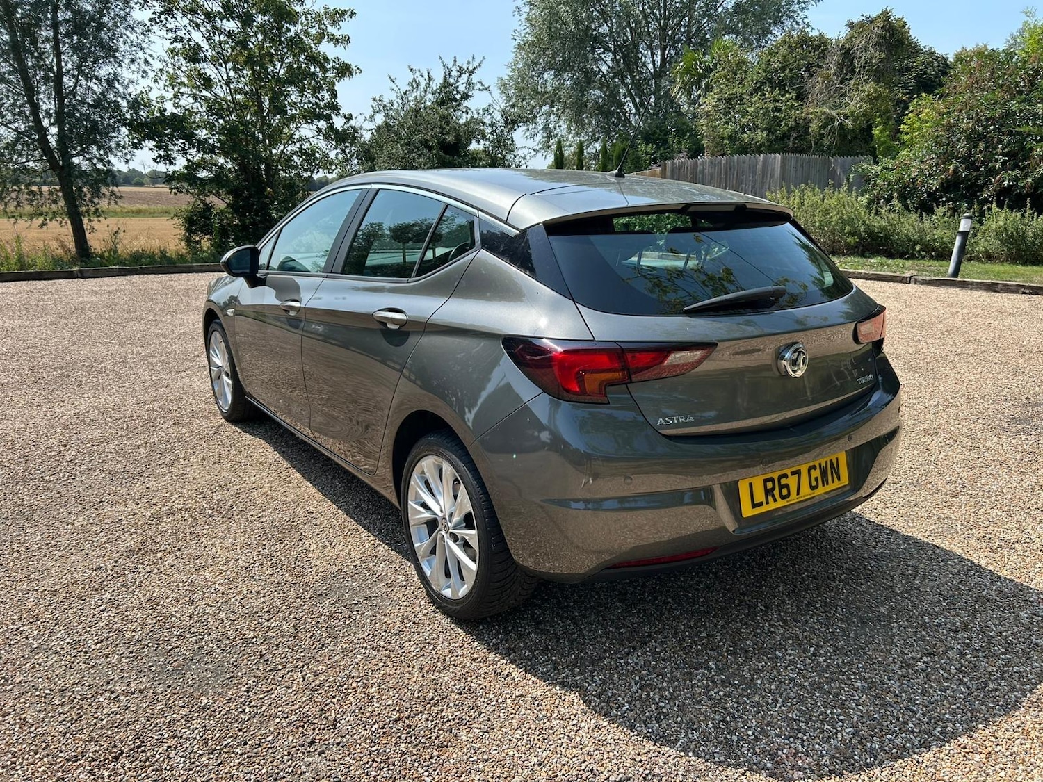 Used Vauxhall Astra 2017 for sale - 76839537: Photo 17