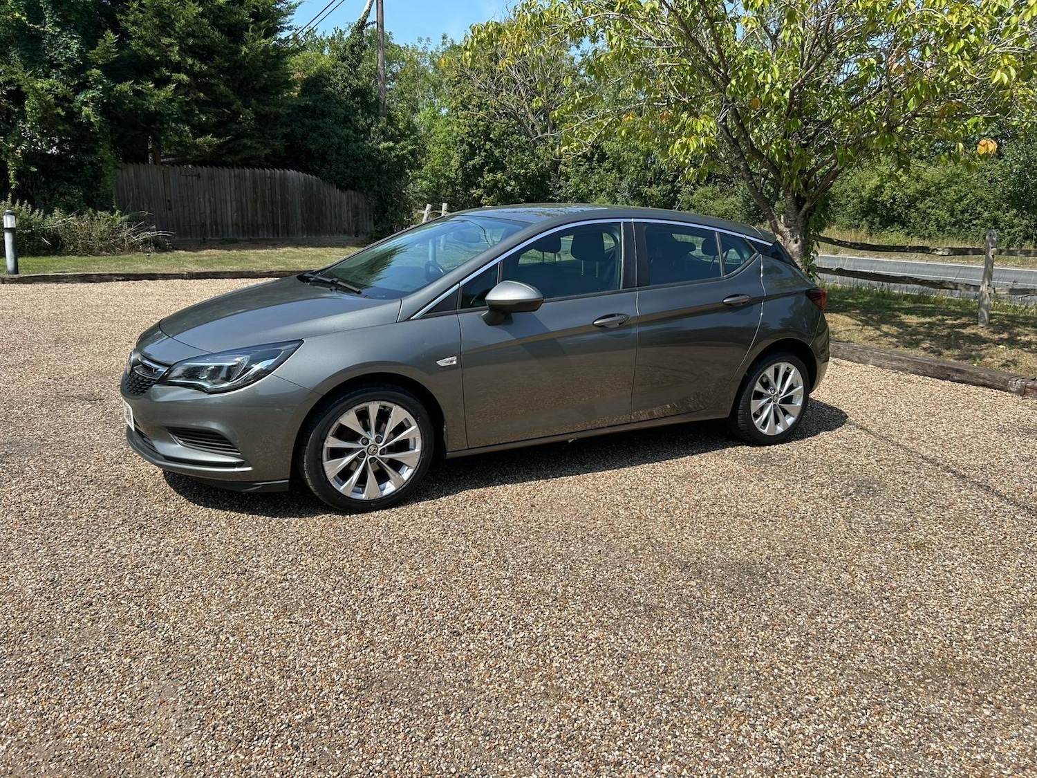 Used Vauxhall Astra 2017 for sale - 76839537: Photo 21
