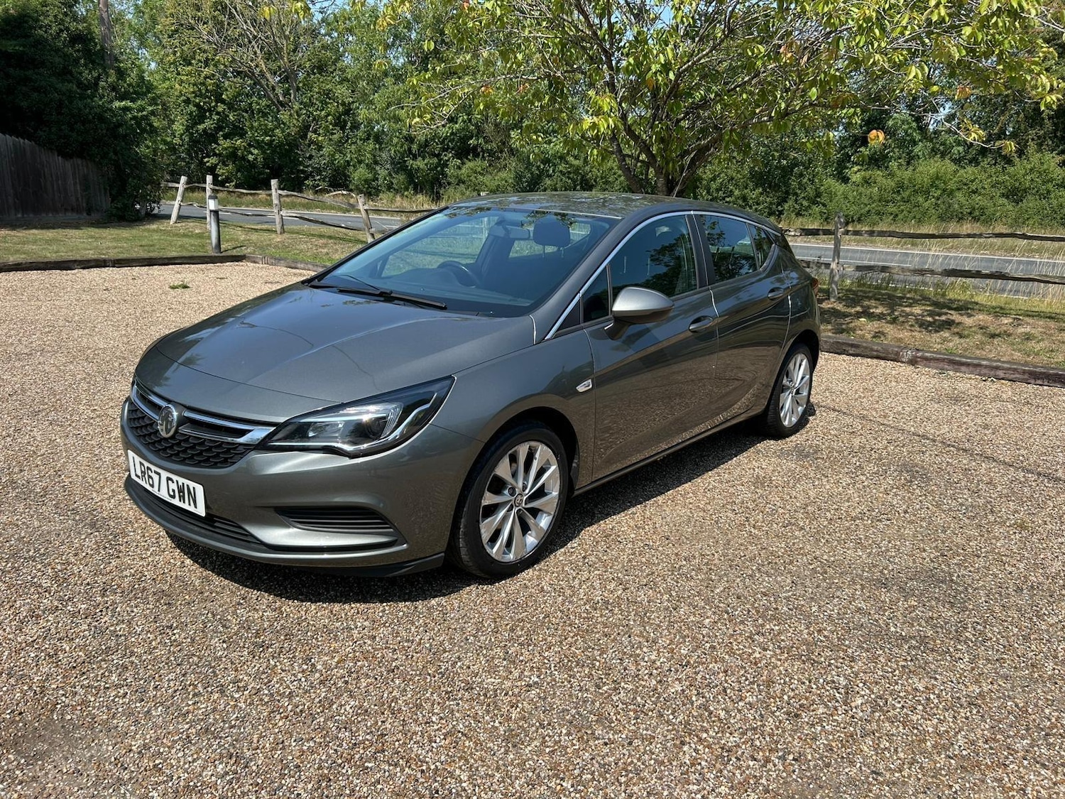 Used Vauxhall Astra 2017 for sale - 76839537: Photo 23