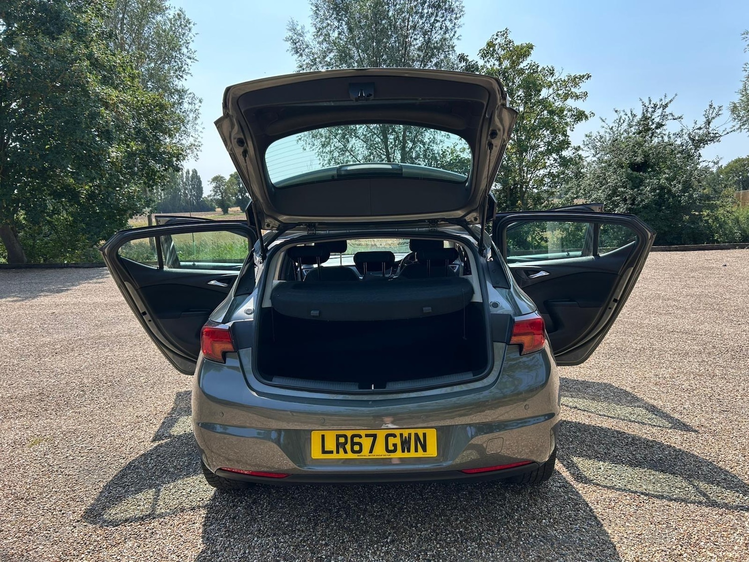 Used Vauxhall Astra 2017 for sale - 76839537: Photo 29