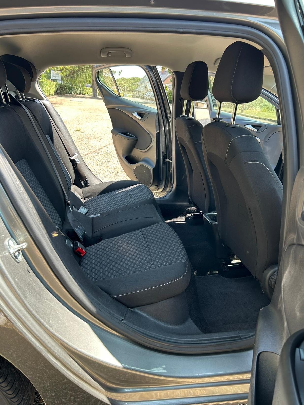 Used Vauxhall Astra 2017 for sale - 76839537: Photo 32