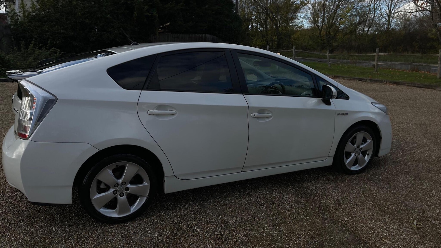 Used Toyota Prius 2010 for sale - 76440936: Photo 25