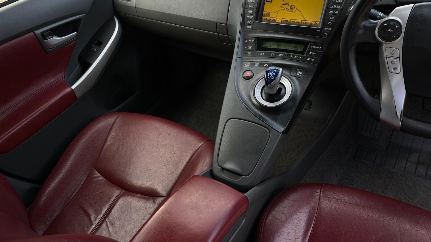 Used Toyota Prius 2010 for sale - 76440936: Photo 28