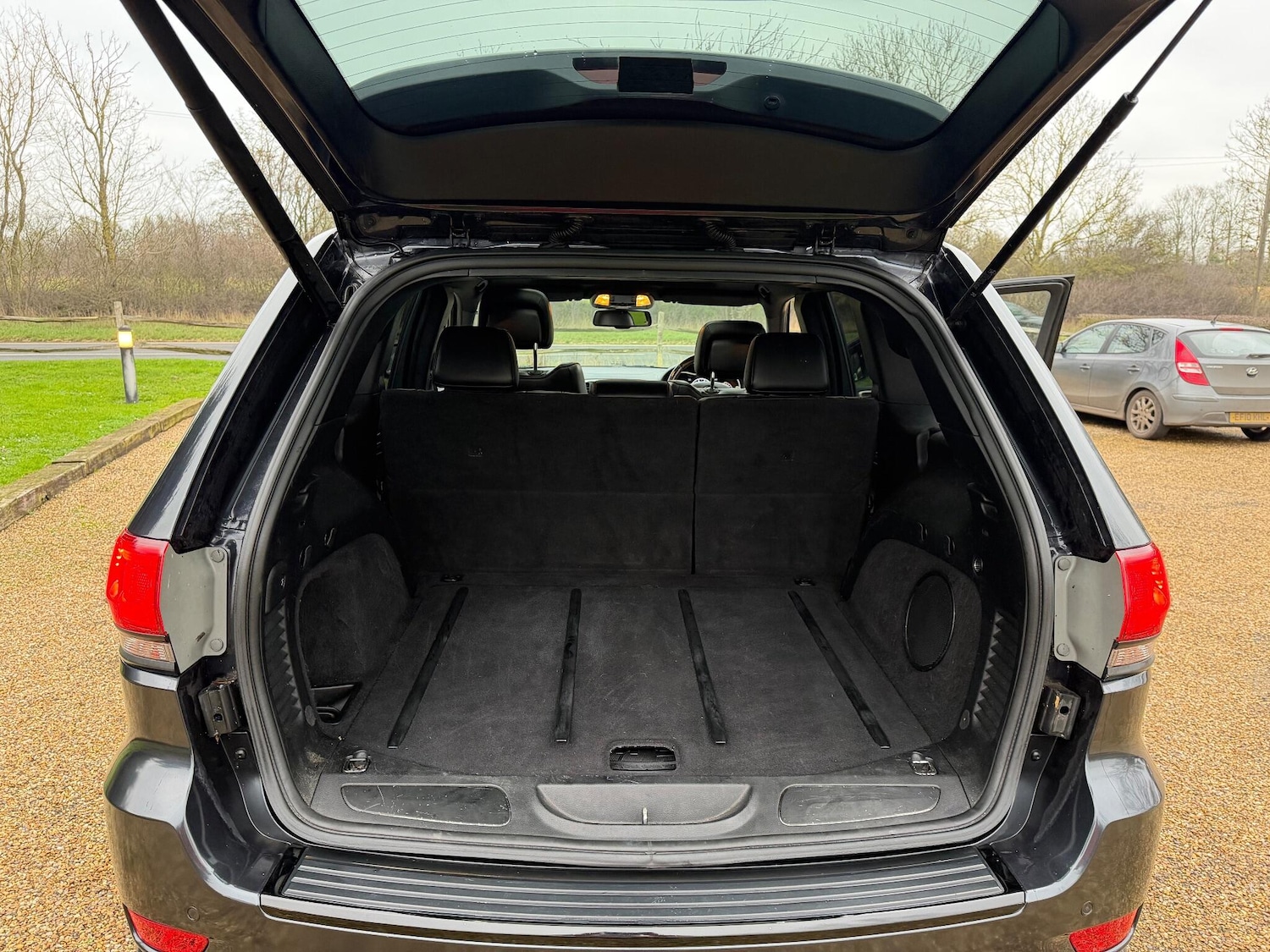 Used Jeep Grand Cherokee 2013 for sale - 77040670: Photo 35