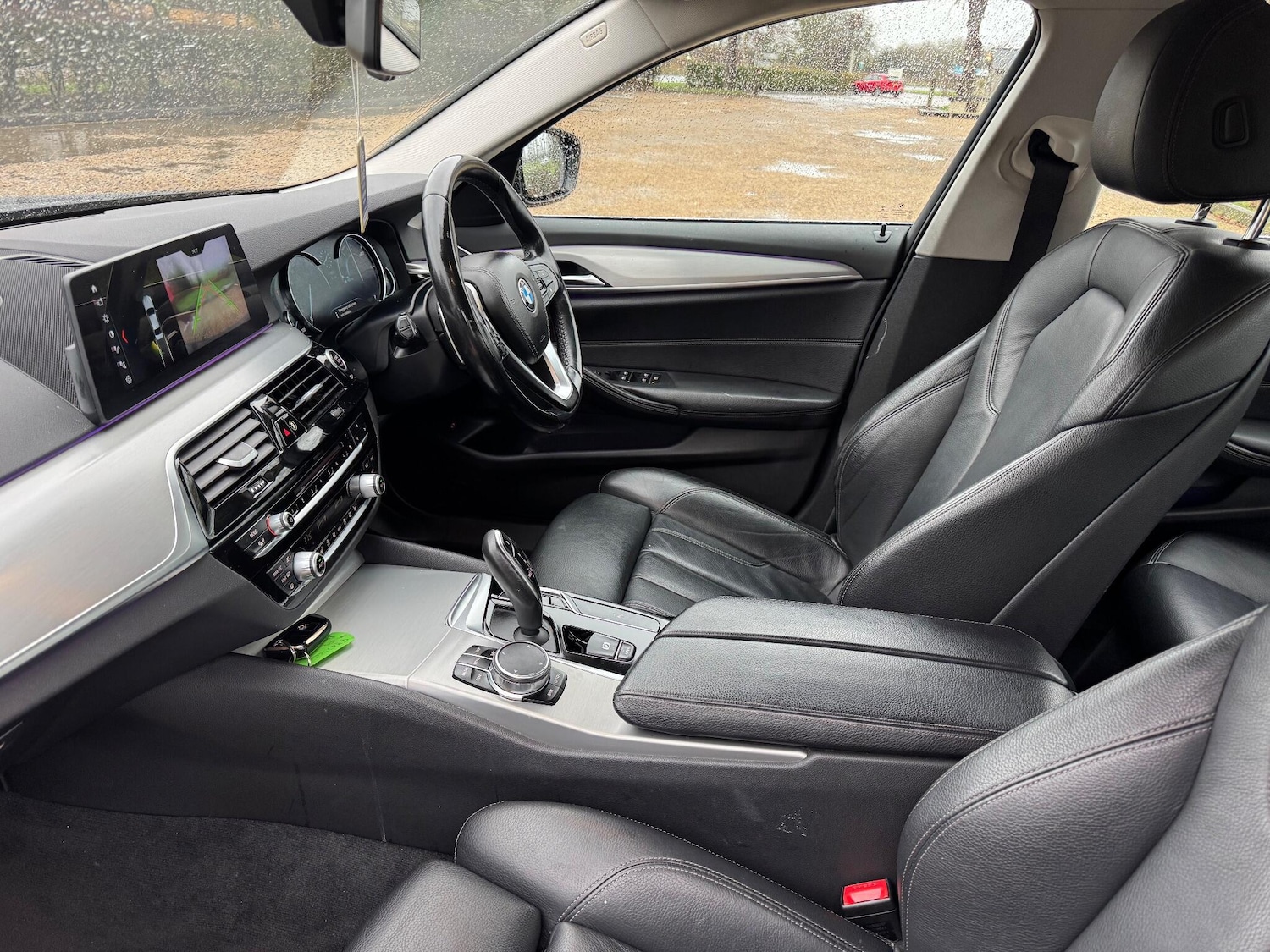 Used BMW 5 Series 2017 for sale - 77203635: Photo 2