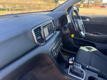 Used Kia Sportage 2017 for sale - 77977649: Photo