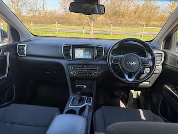 Used Kia Sportage 2017 for sale - 77977649: Photo