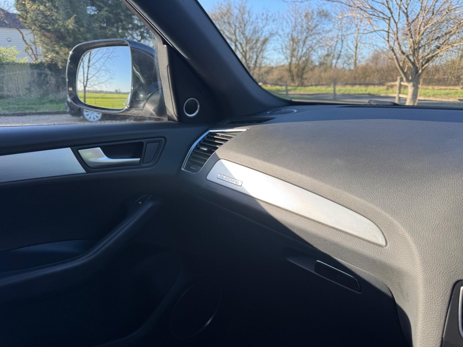 Used Audi Q5 2011 for sale - 77924887: Photo 34