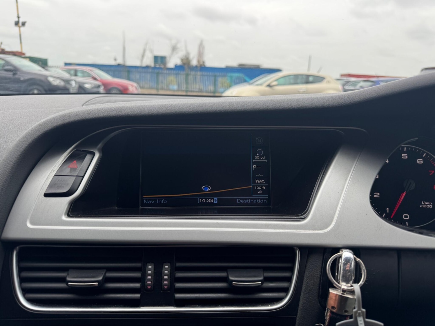 Used Audi A4 2011 for sale - 77598390: Photo 13