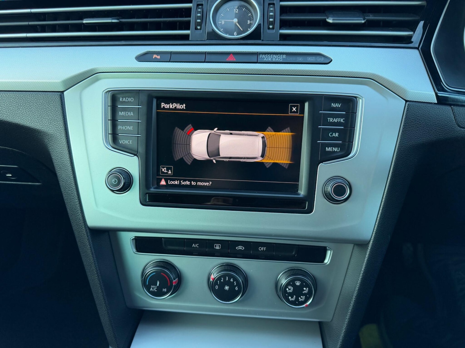 Used Volkswagen Passat 2016 for sale - 78157410: Photo 10