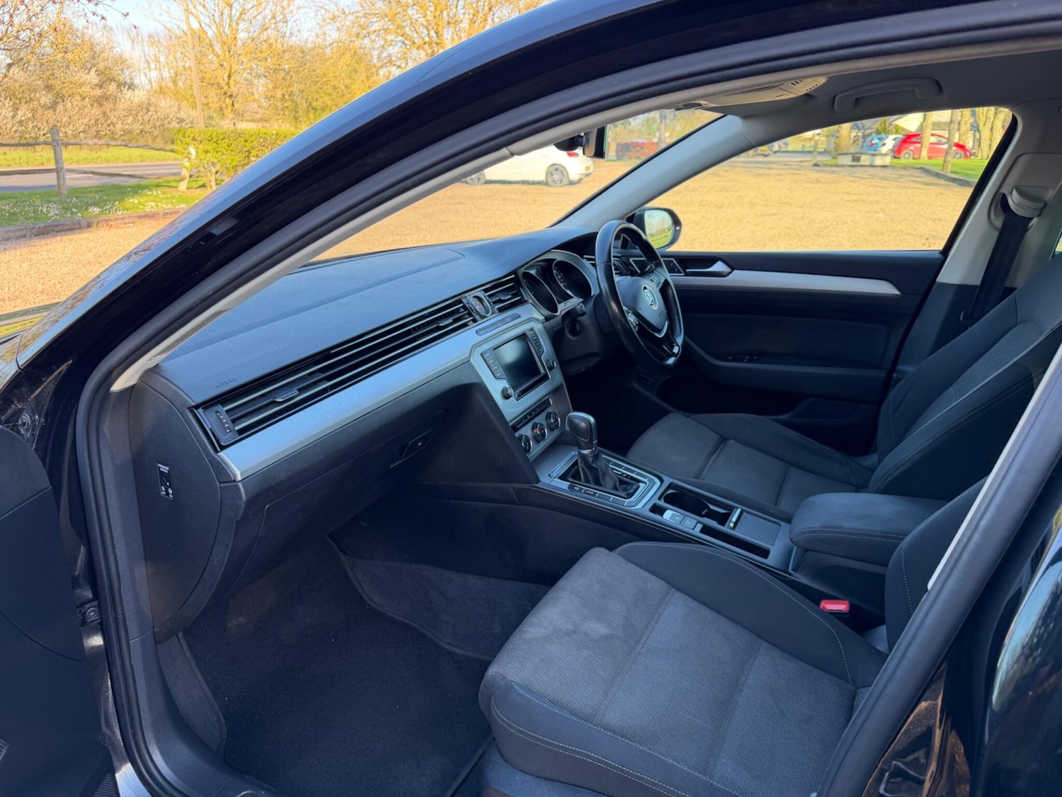 Used Volkswagen Passat 2016 for sale - 78157410: Photo 2