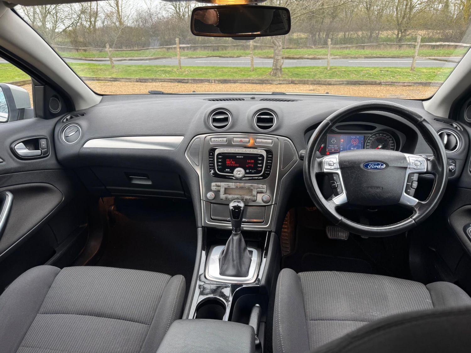 Used Ford Mondeo 2010 for sale - 77632970: Photo 7