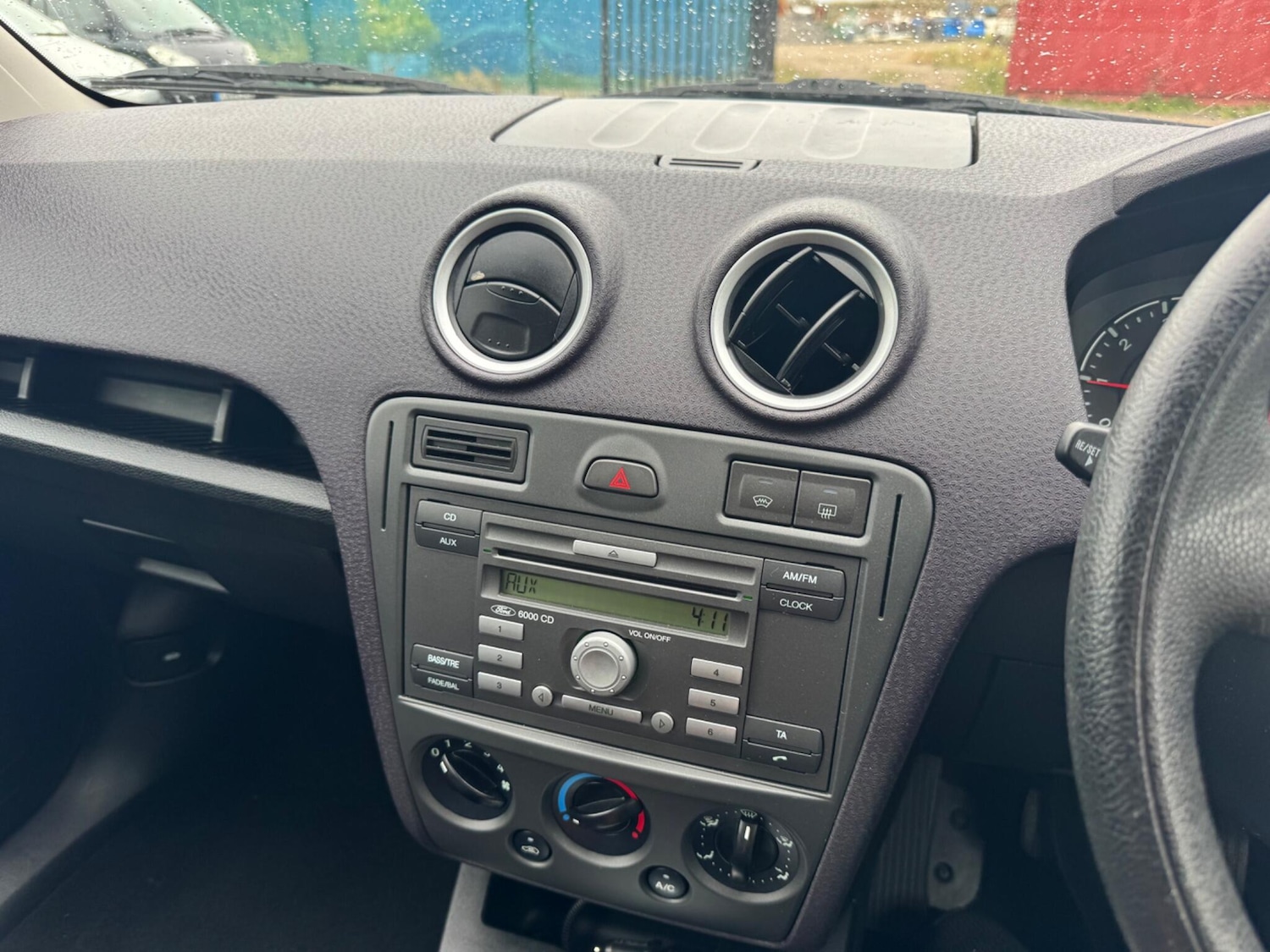 Vehicle 29