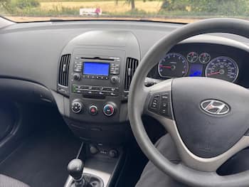 Used Hyundai i30 2010 for sale - 79831079: Photo