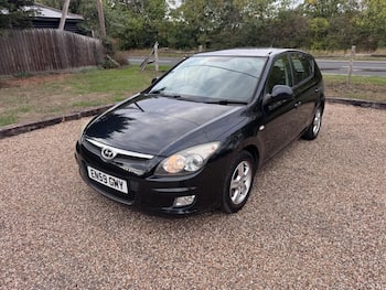 Used Hyundai i30 2010 for sale - 79831079: Photo