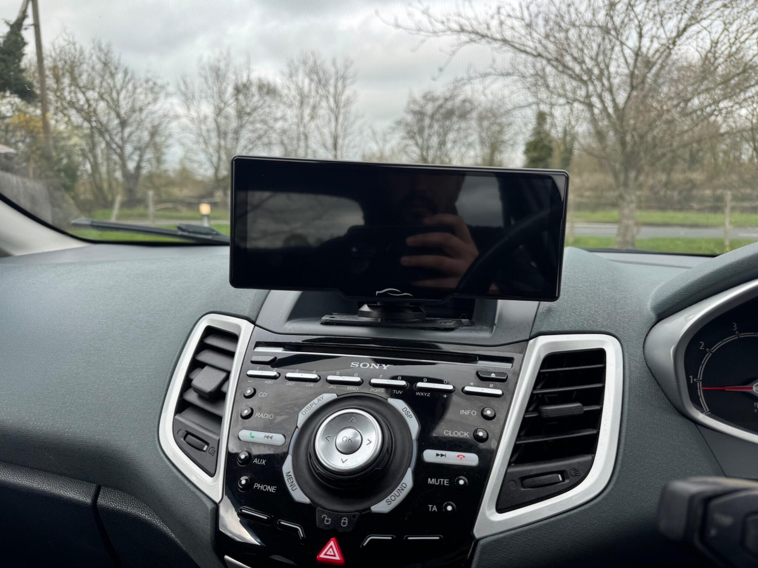 Used Ford Fiesta 2011 for sale - 78007645: Photo 28