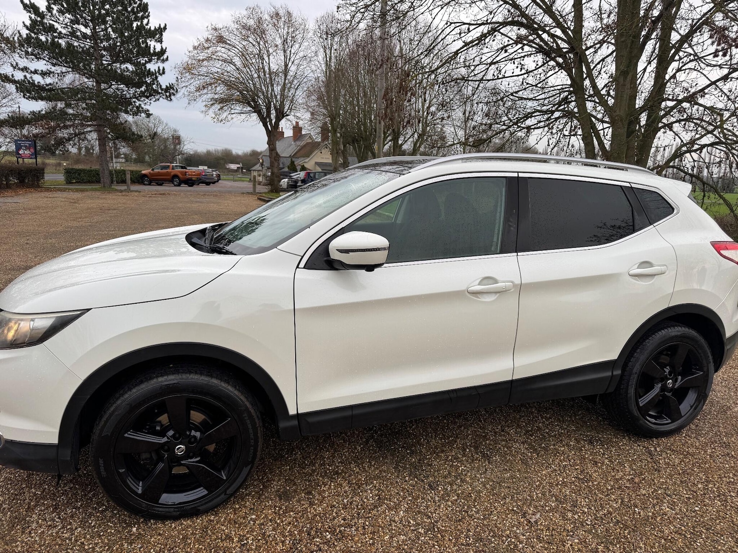 Used Nissan Qashqai 2017 for sale - 76965566: Photo 4