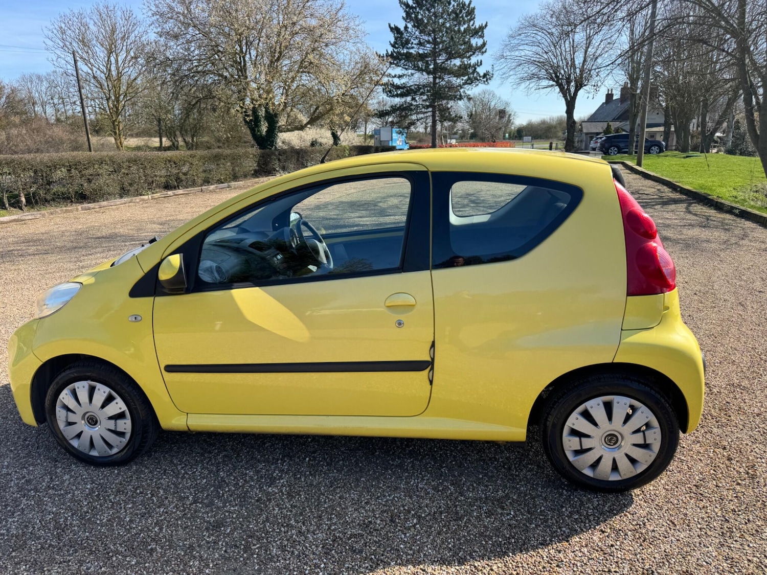 Used Peugeot 107 2010 for sale - 77977937: Photo 12