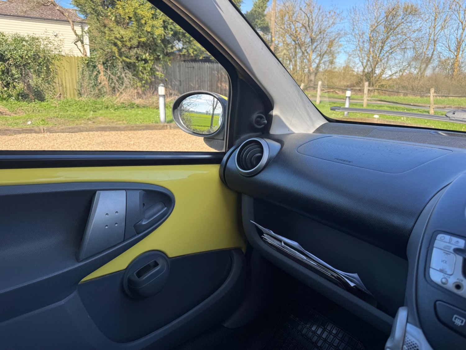 Used Peugeot 107 2010 for sale - 77977937: Photo 27