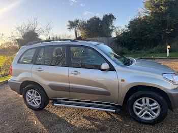 Used Toyota RAV4 2003 for sale - 76759730: Photo